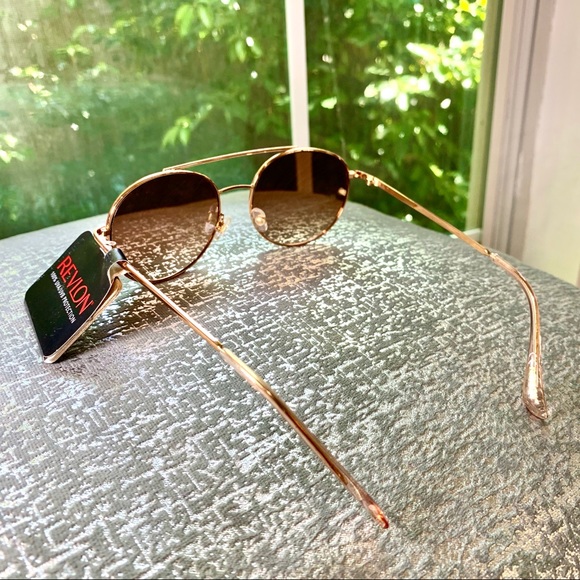 NWT: REVLON MAX PROTECTION UVA/UVB SUNGLASSES - Picture 6 of 8